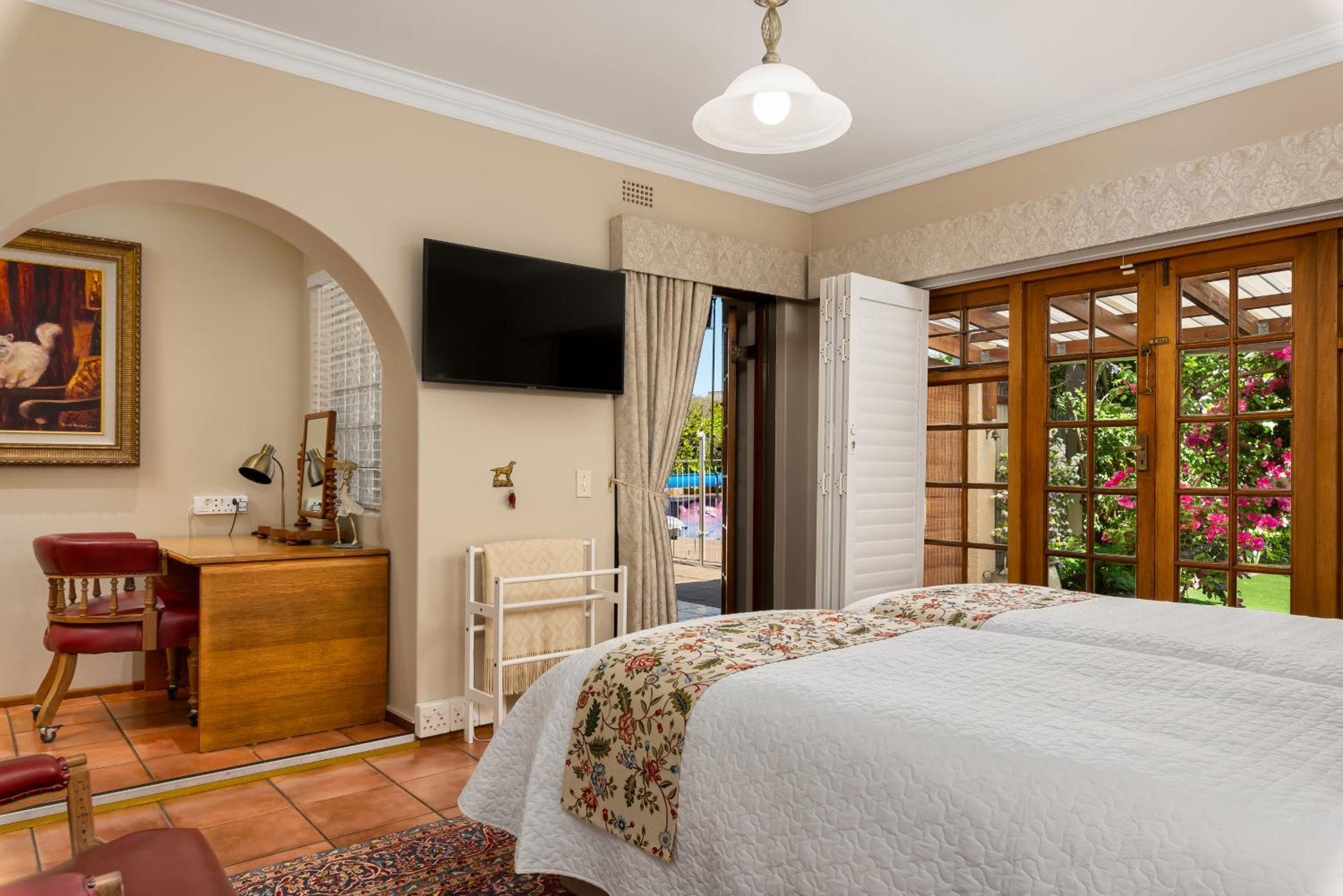 Meerendal Cottage-Affordable Luxury-Private Garden With Pool & Hot Tub Кейптаун Екстериор снимка