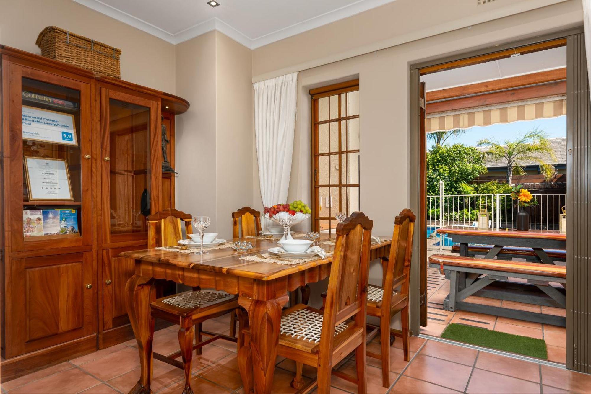 Meerendal Cottage-Affordable Luxury-Private Garden With Pool & Hot Tub Кейптаун Екстериор снимка