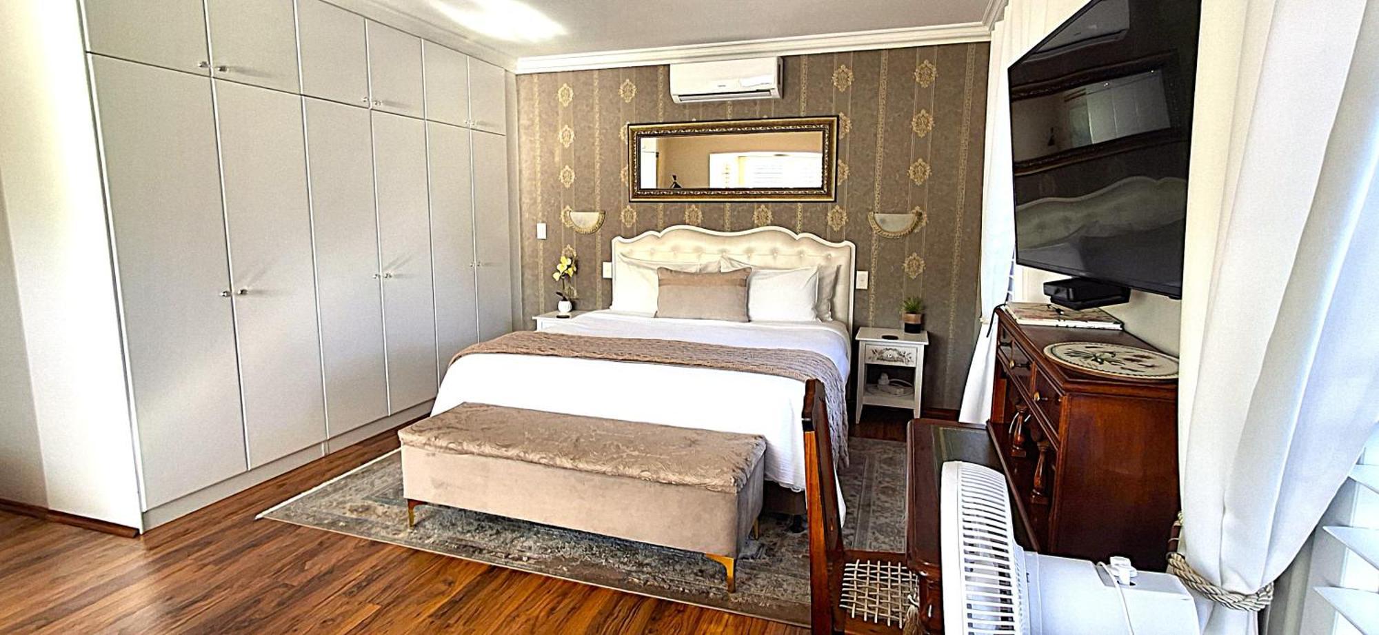 Meerendal Cottage-Affordable Luxury-Private Garden With Pool & Hot Tub Кейптаун Екстериор снимка